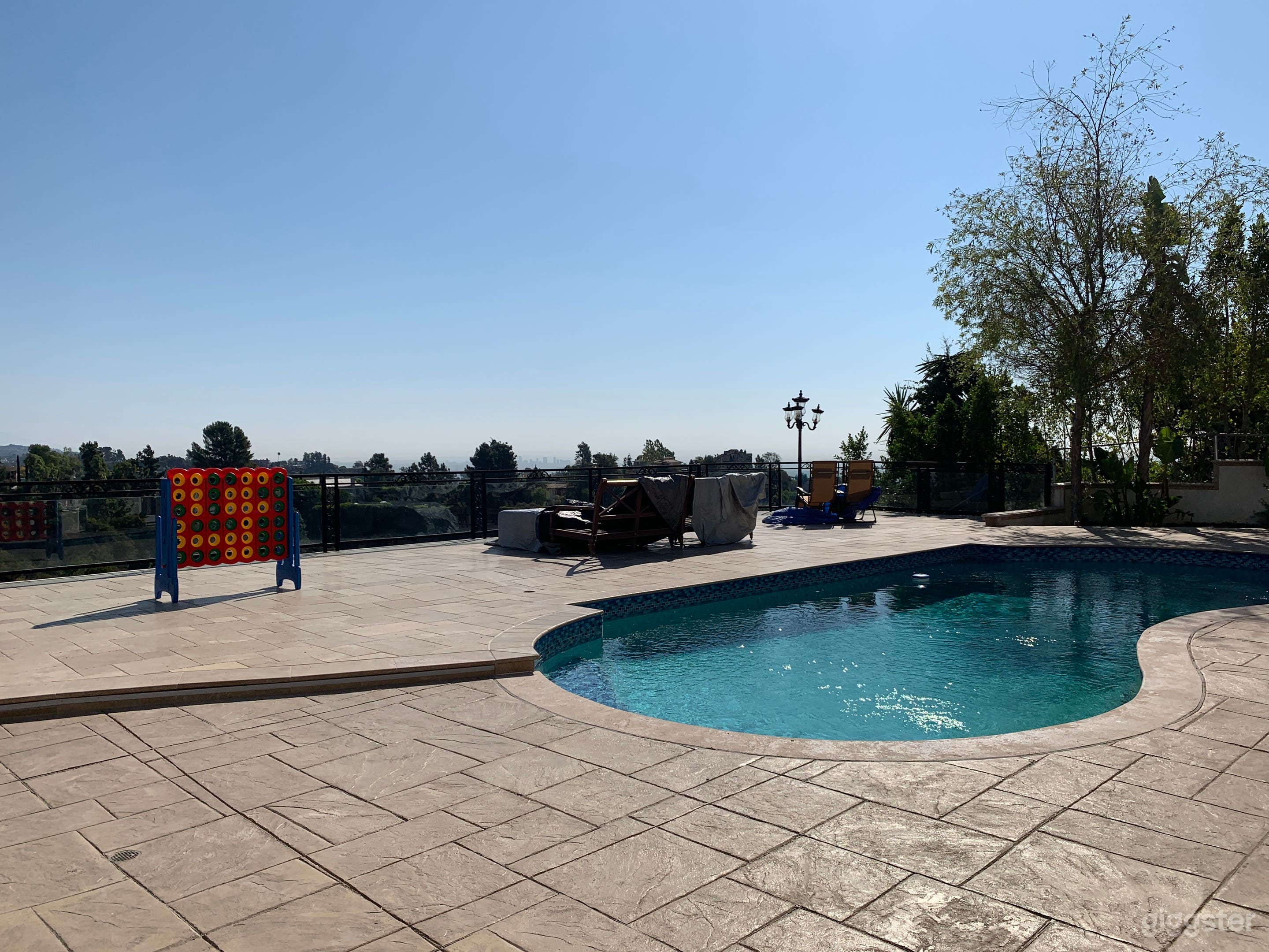 Amazing Views and Pool in Bel Air House Photo 2