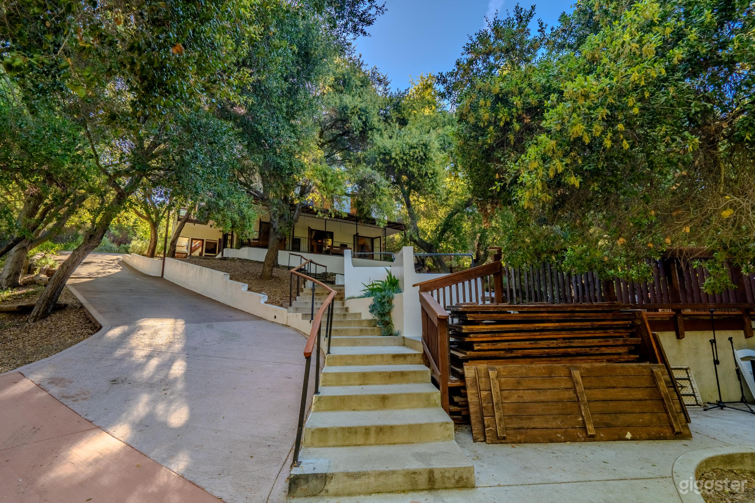 Serene Wedding Venue and Event Space Photo 2