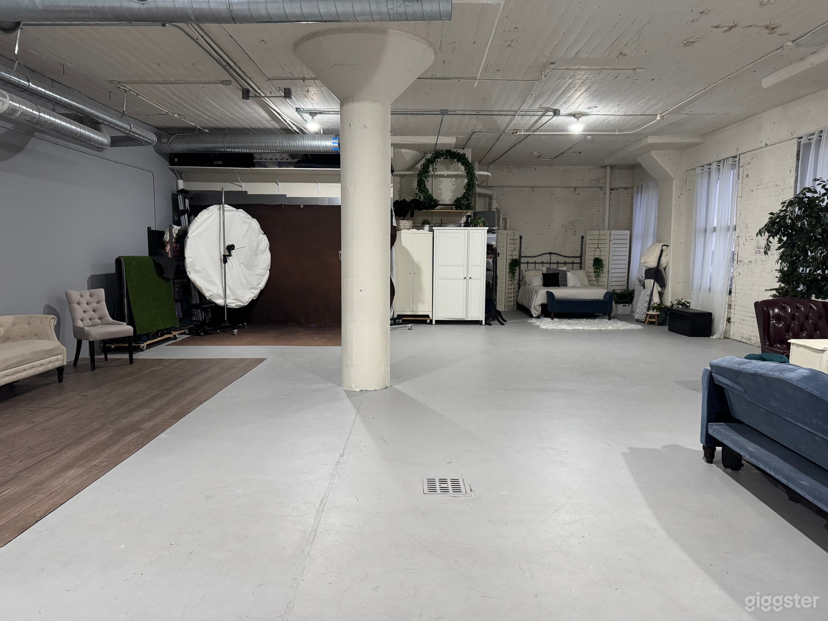 Downtown Indianapolis Photography Studio Space Photo 1