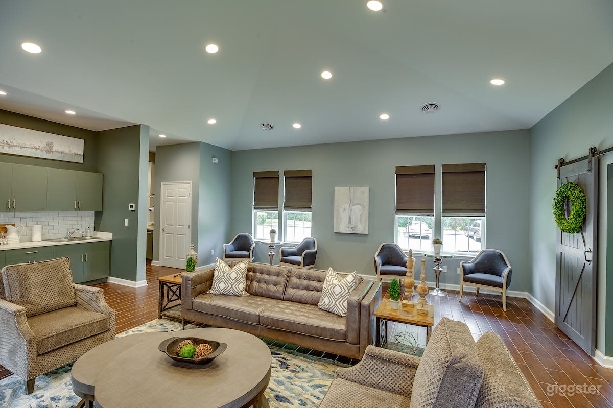 Country-Style Clubhouse in Franklin Photo 4