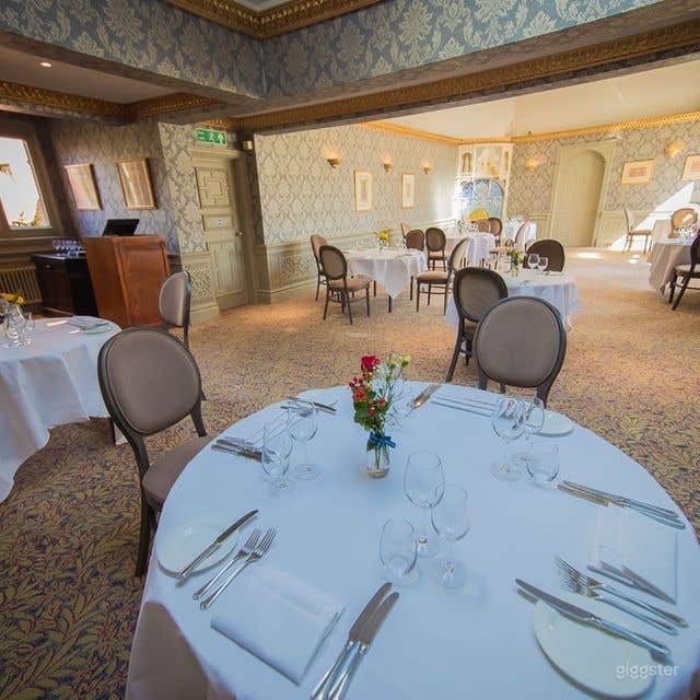 Modern European Persian Restaurant Photo 2