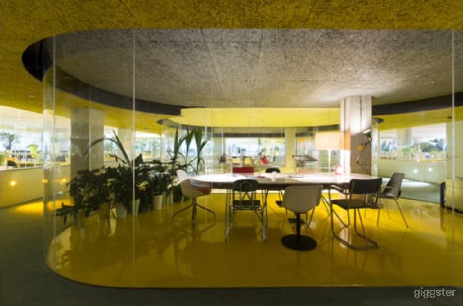 Meeting room Photo 2