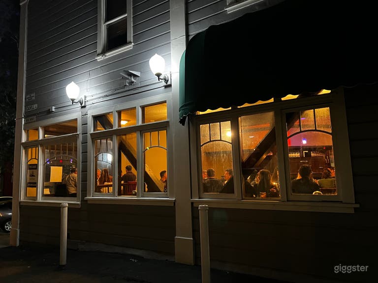  Rustic San Francisco historical gem  