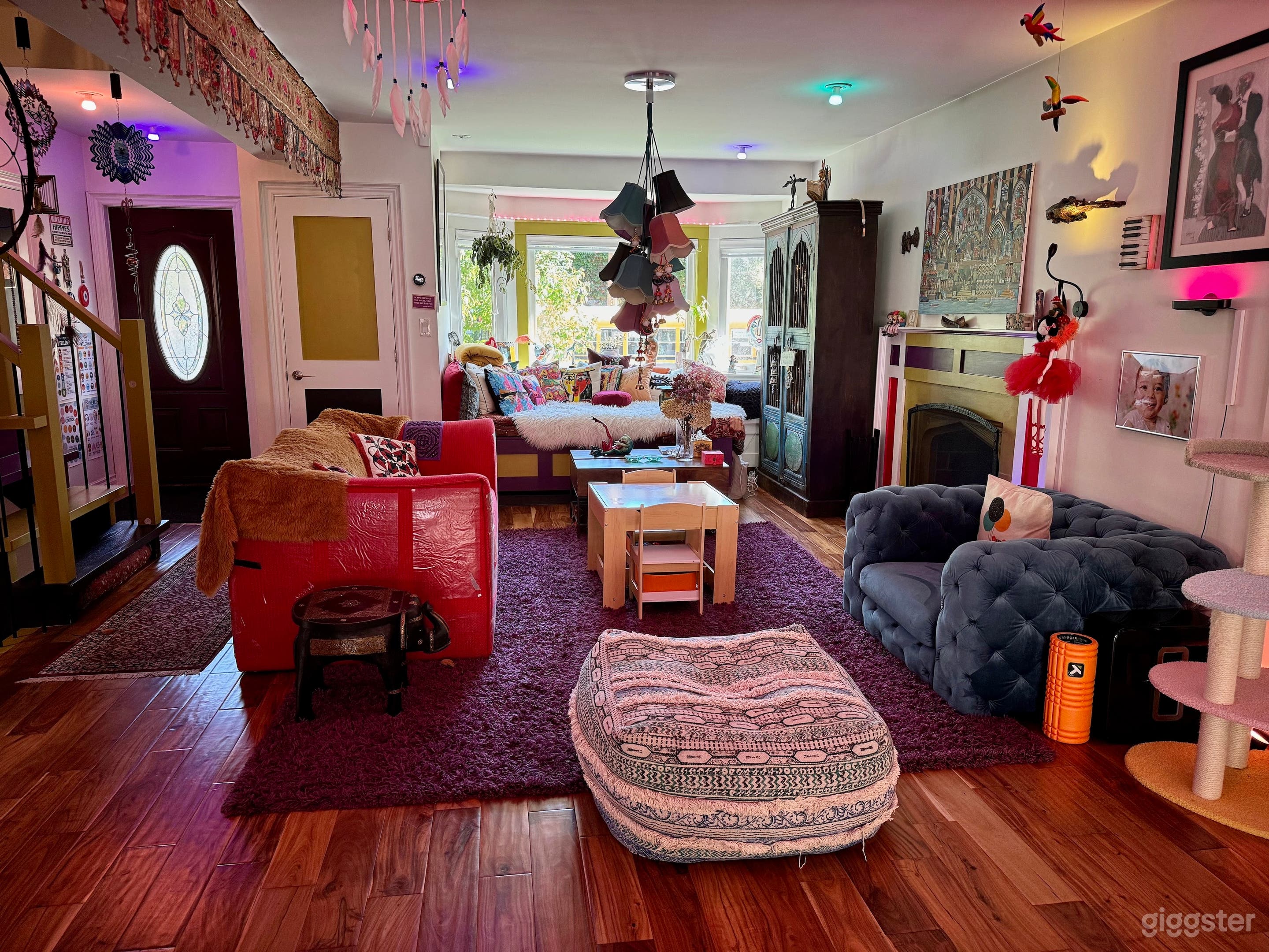 Eclectic &amp; Artsy Red Brick Home with Garden Views Photo 1