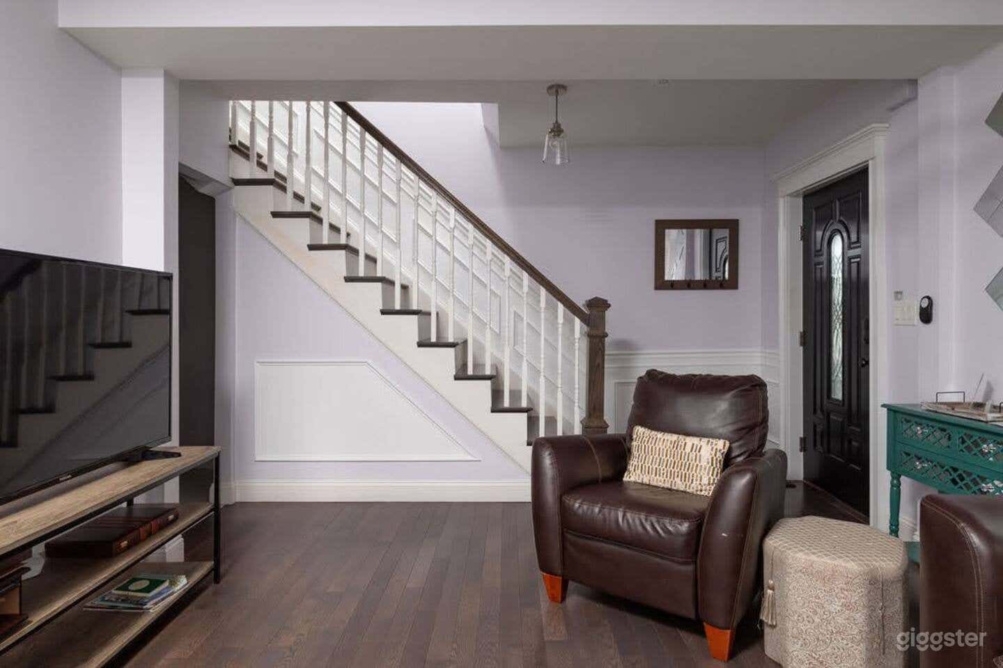 Modern Furnished Home near Boston Photo 3