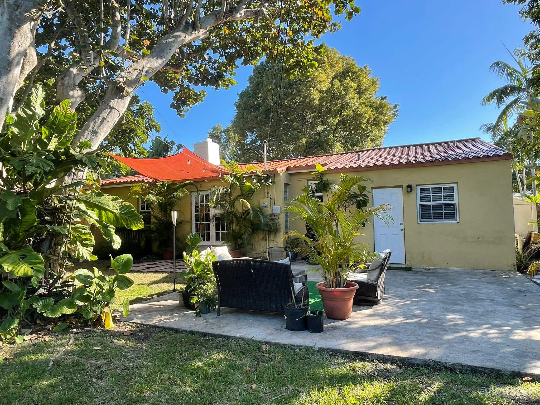 Cathedral Ceilings and Magical Backyard Photo 3