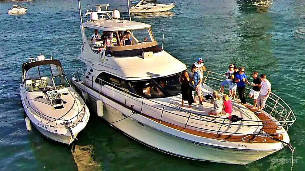 60 ft Luxury Martini Dreamliner Photo 3