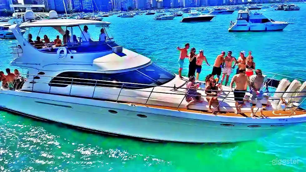 60 ft Luxury Martini Dreamliner Photo 4