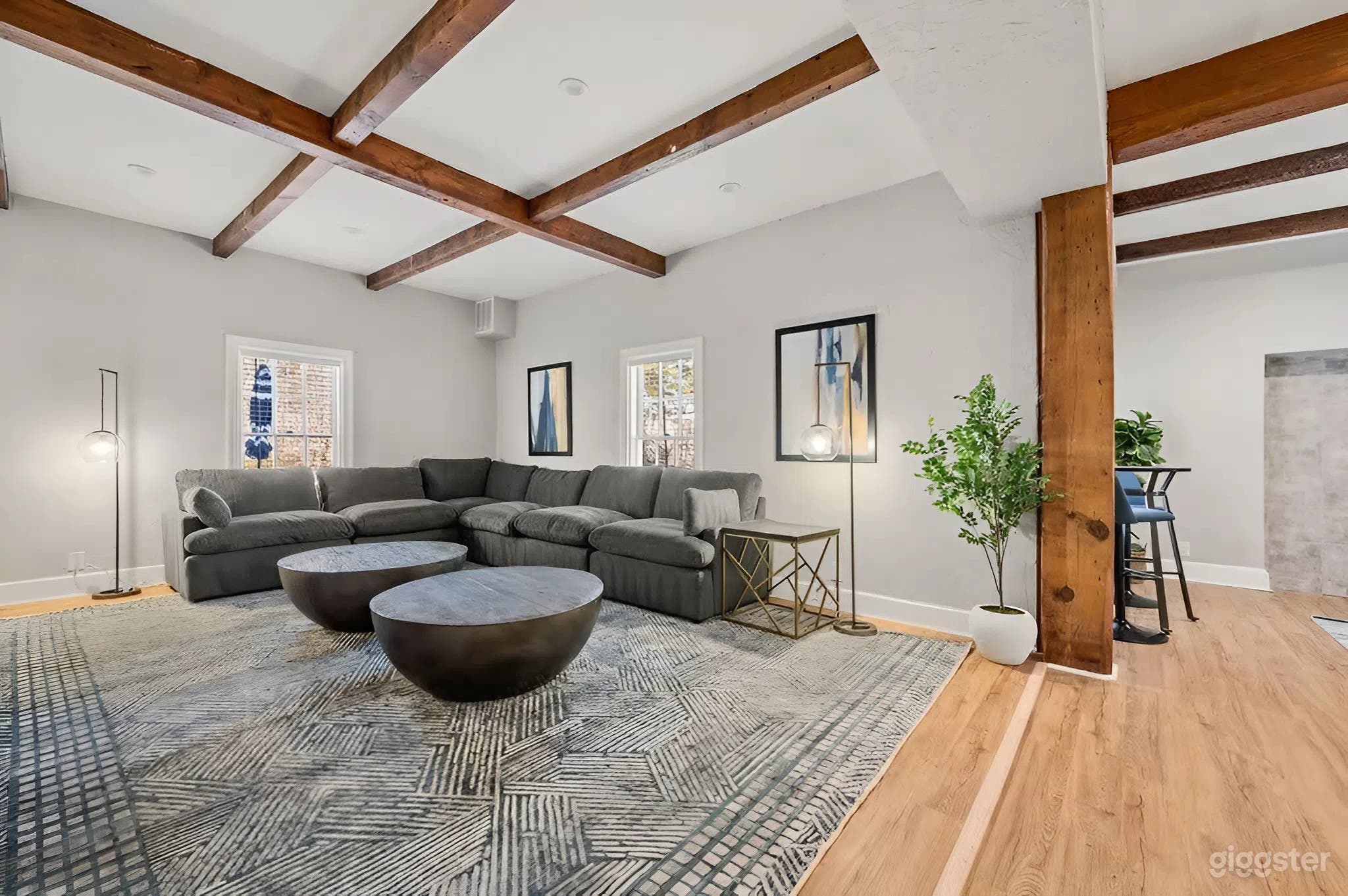 North Hall Chateau - Private Resort Paradise Photo 3