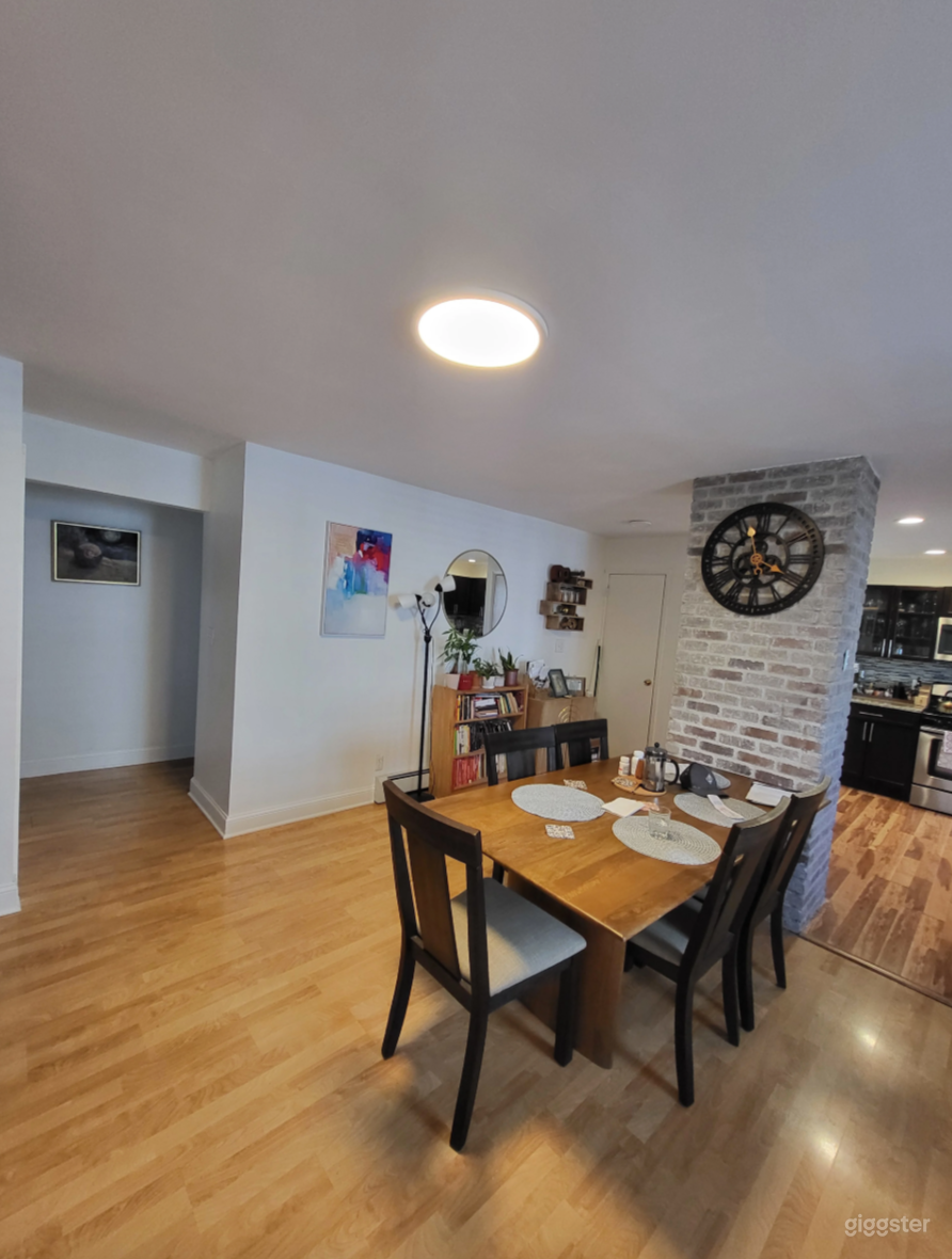 Modern House w/ Mural, Attic, Garage, and Basement Photo 4