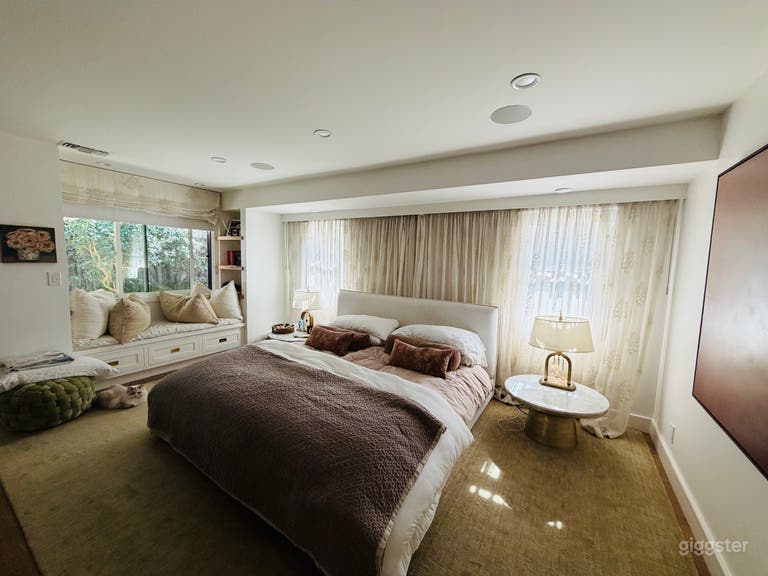  Maison lumineuse avec piscine privée et circulation intérieure-extérieure 