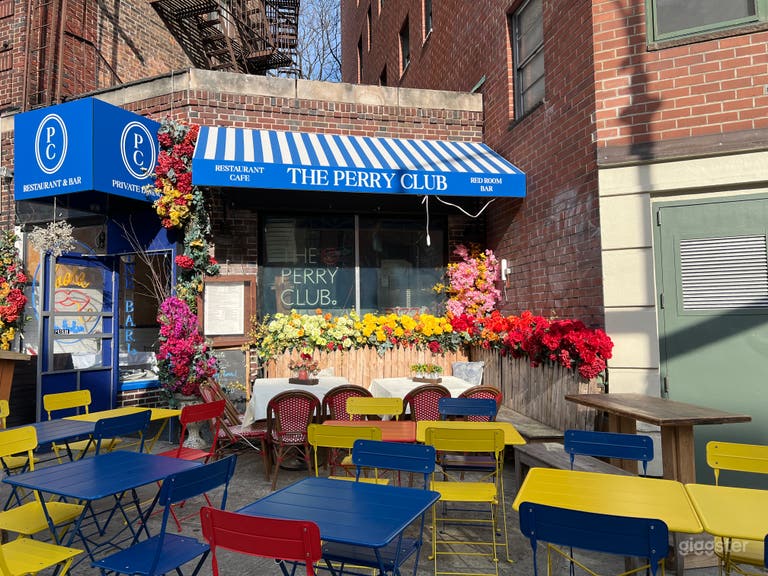  THIS MUST BE THE PLACE! 