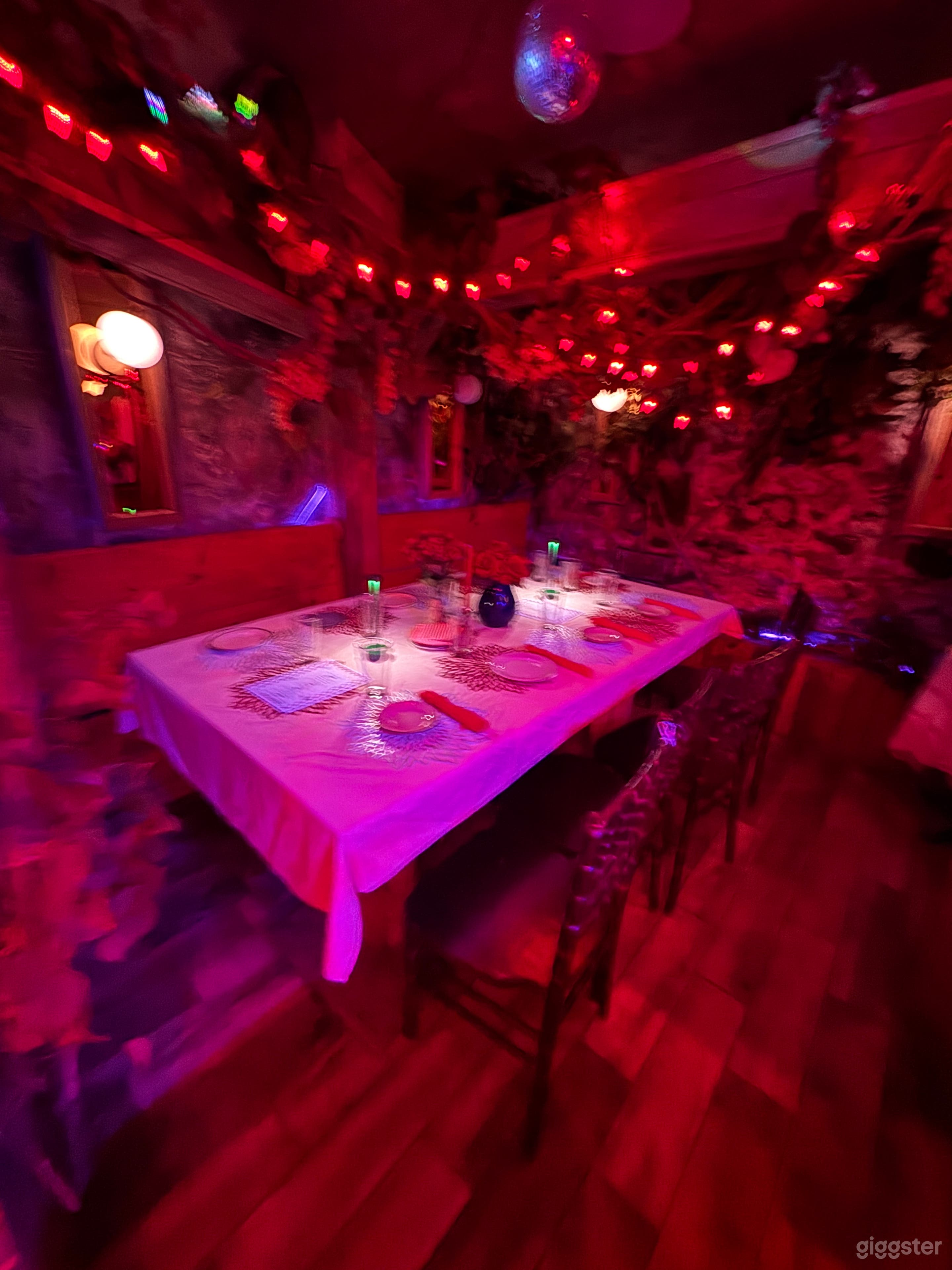 THIS MUST BE THE PLACE! Photo 3