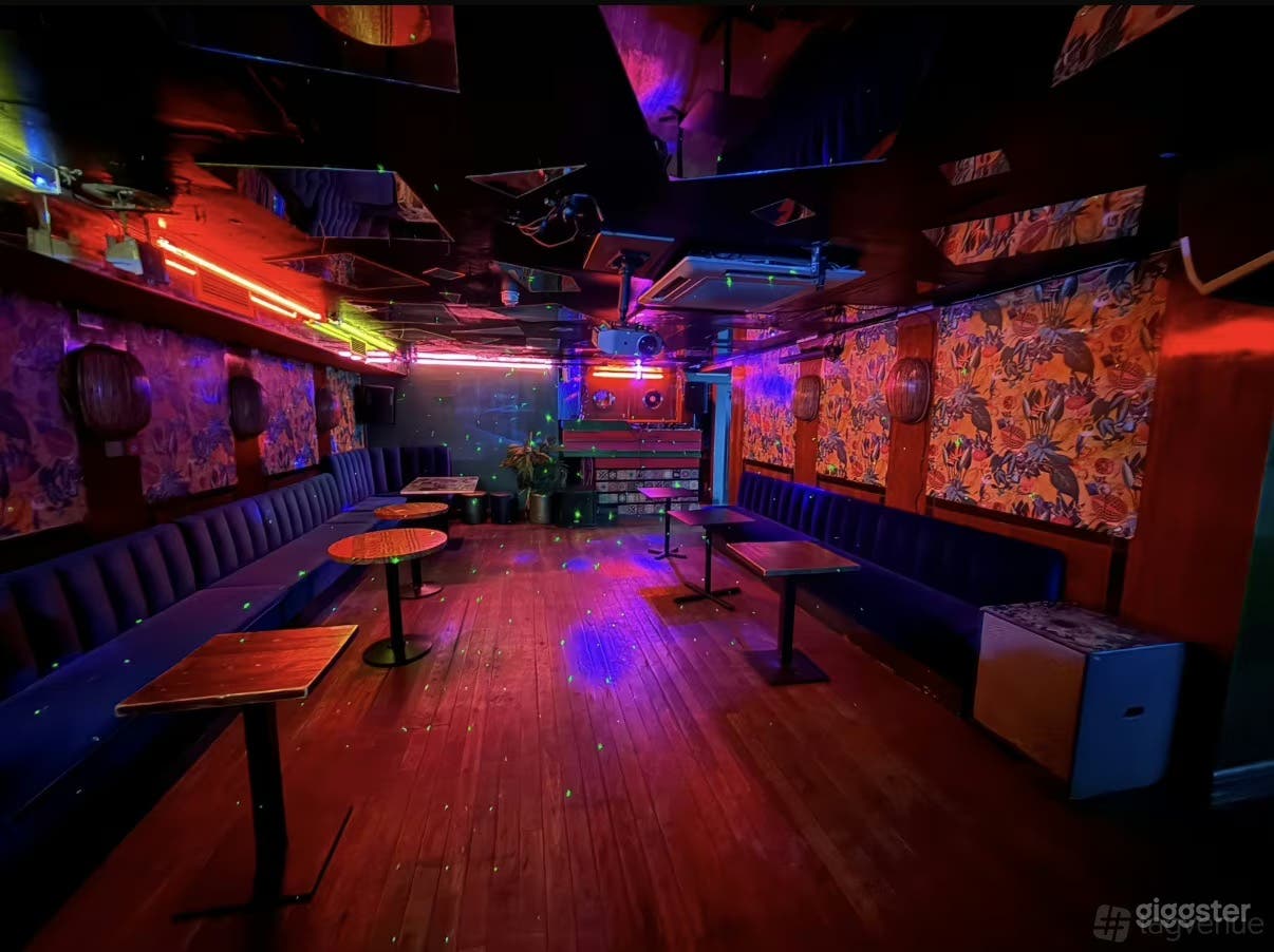 Downstairs Intimate Bar  Photo 1