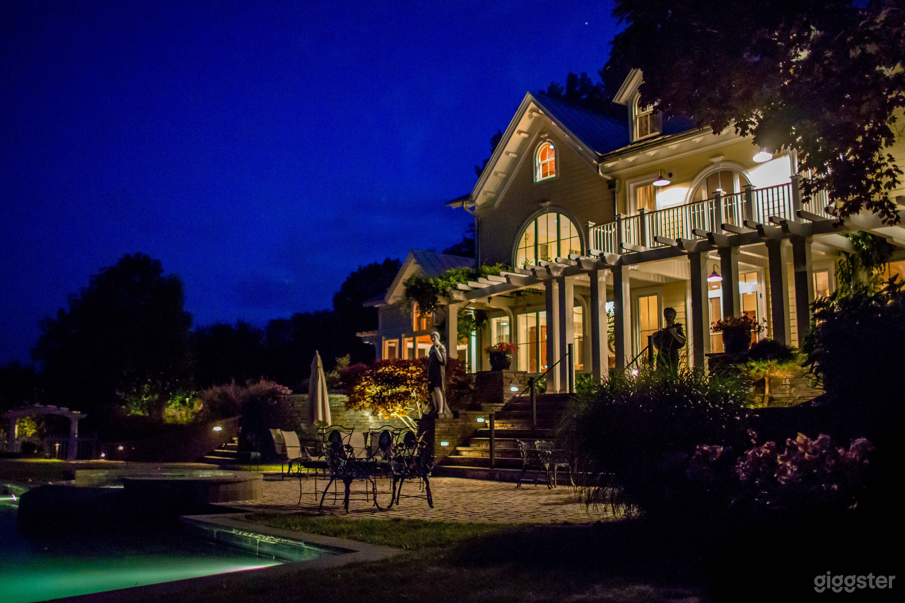 Mansion by Hudson River &amp; Private beach Photo 1