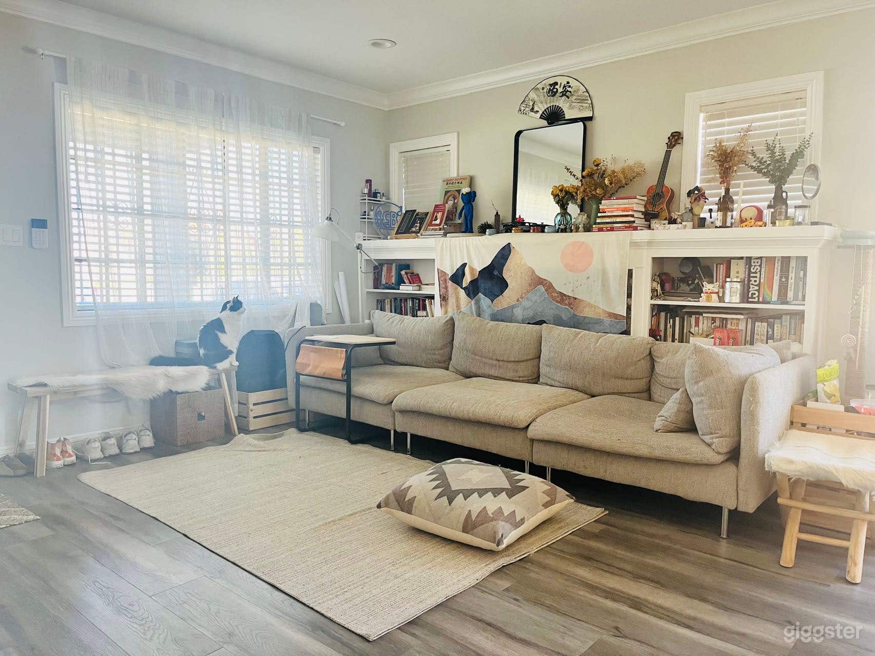 Alhambra Cozy modern house with yard Photo 1