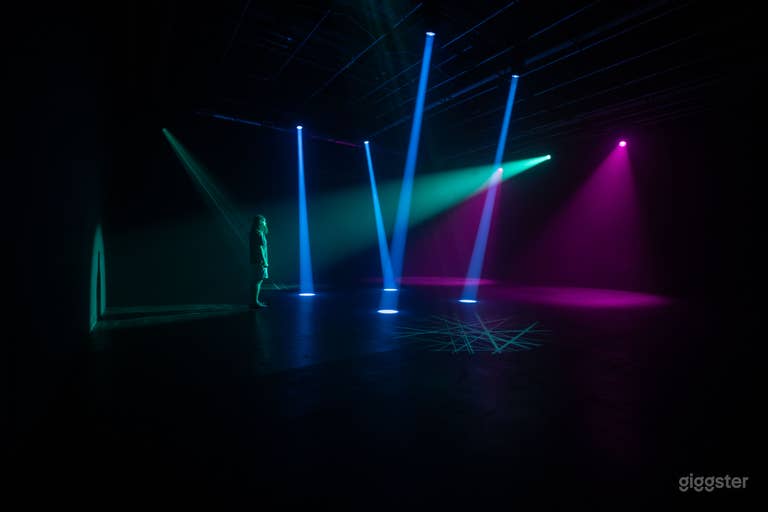  Light Beam Black Void Stage 