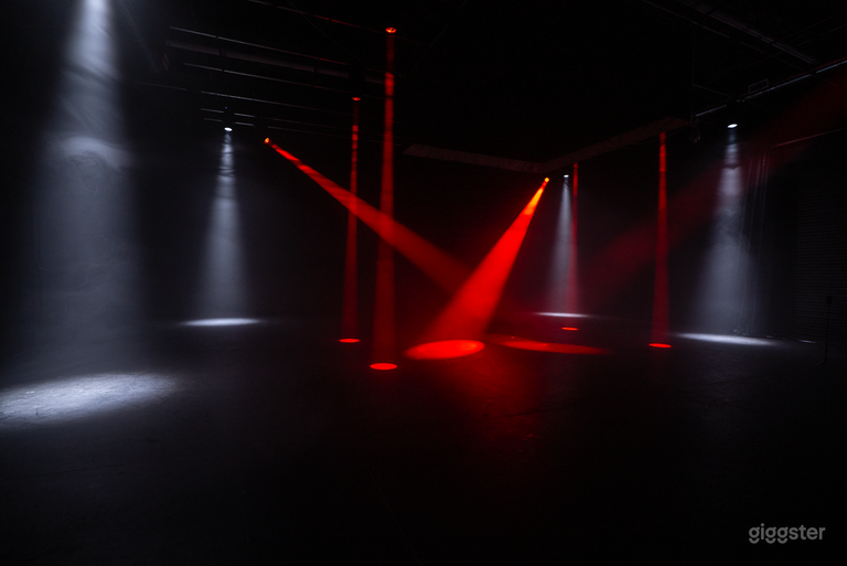  Light Beam Black Void Stage 