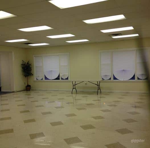 Beautiful Banquet Hall in Highland Springs (Entire Venue) Photo 3