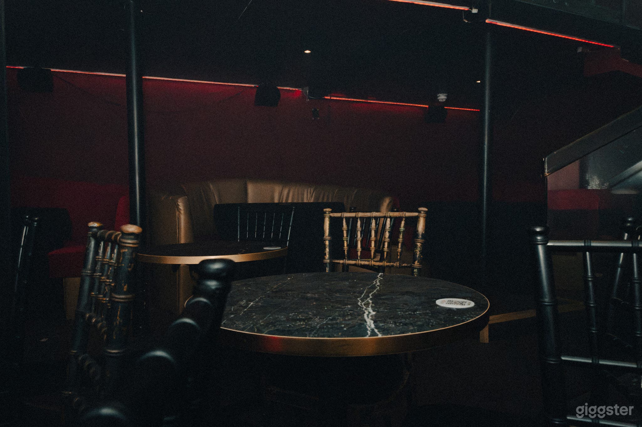 Artist-Led Cabaret & Vaudeville Venue for Hire Photo 4