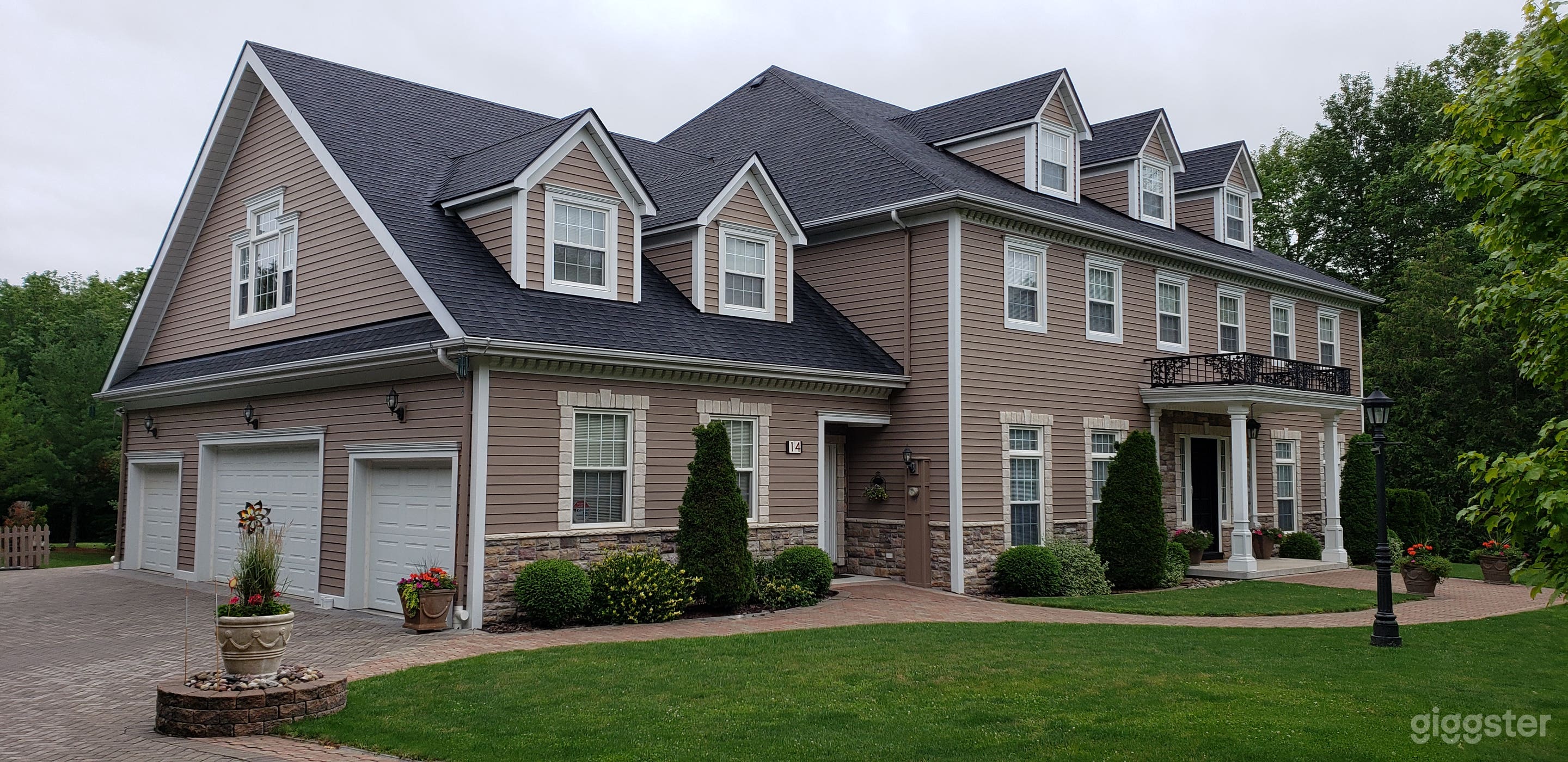 Front view, 4 car garage