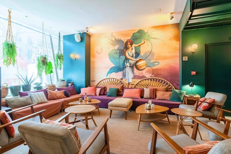  Cinematic Speakeasy Bar & Event Space with Intimate Vibes 