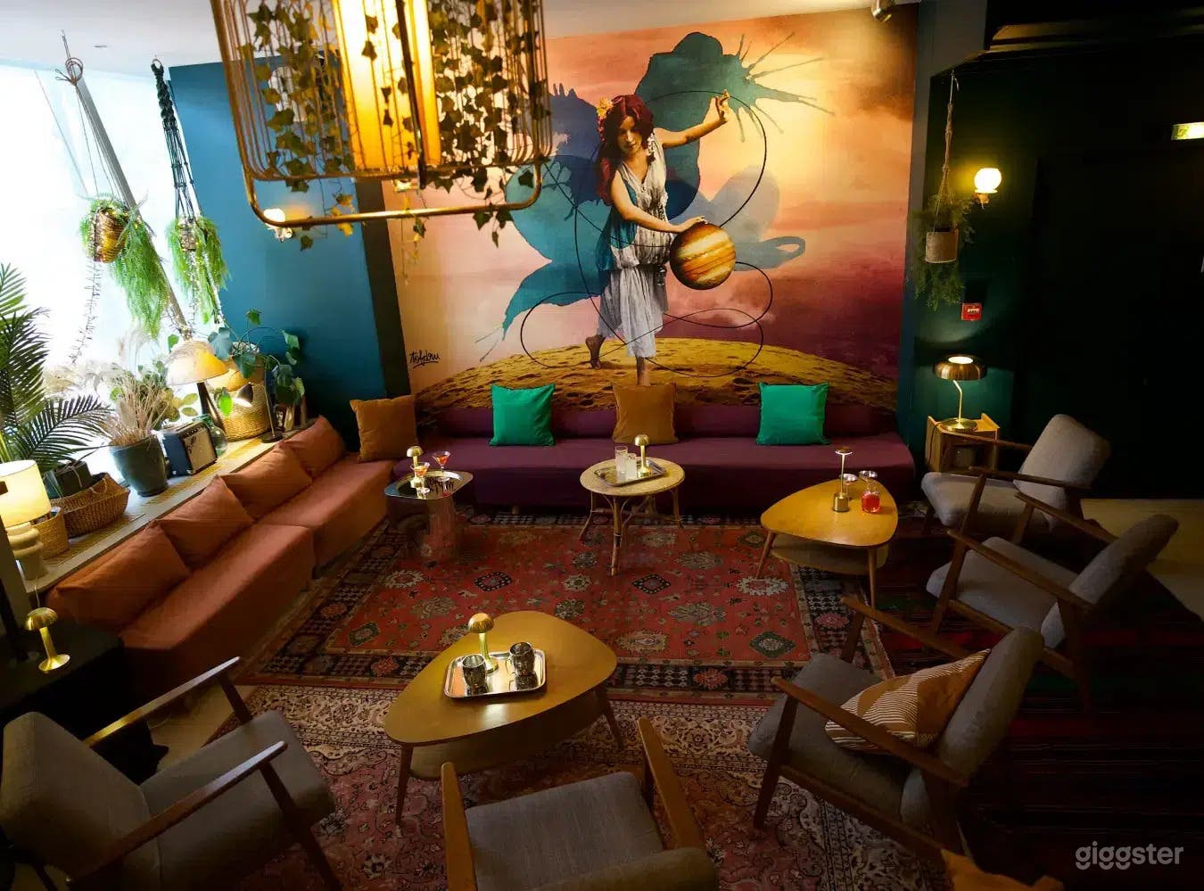 Cinematic Speakeasy Bar & Event Space with Intimate Vibes Photo 2