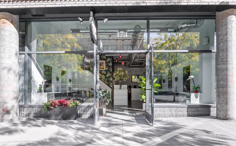  Salón de belleza boutique moderno en Jersey City, NJ. 