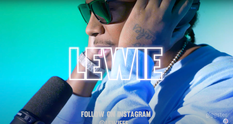  Customize our space to fit your production needs 