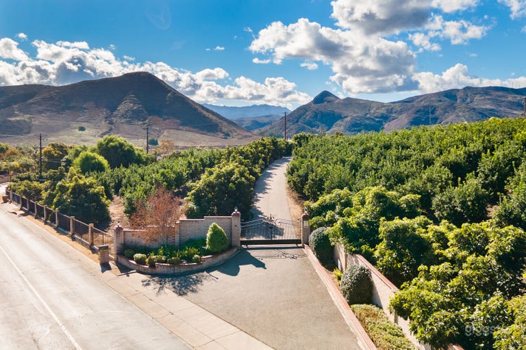  SCENIC VIEW RANCH 