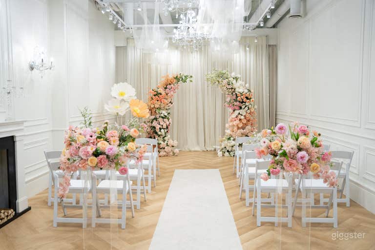 Contemporary Parisian Event Space 
