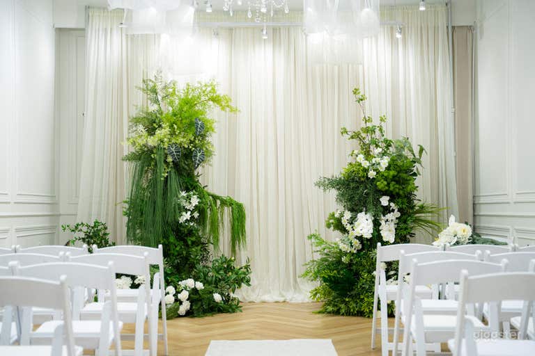 Contemporary Parisian Event Space 