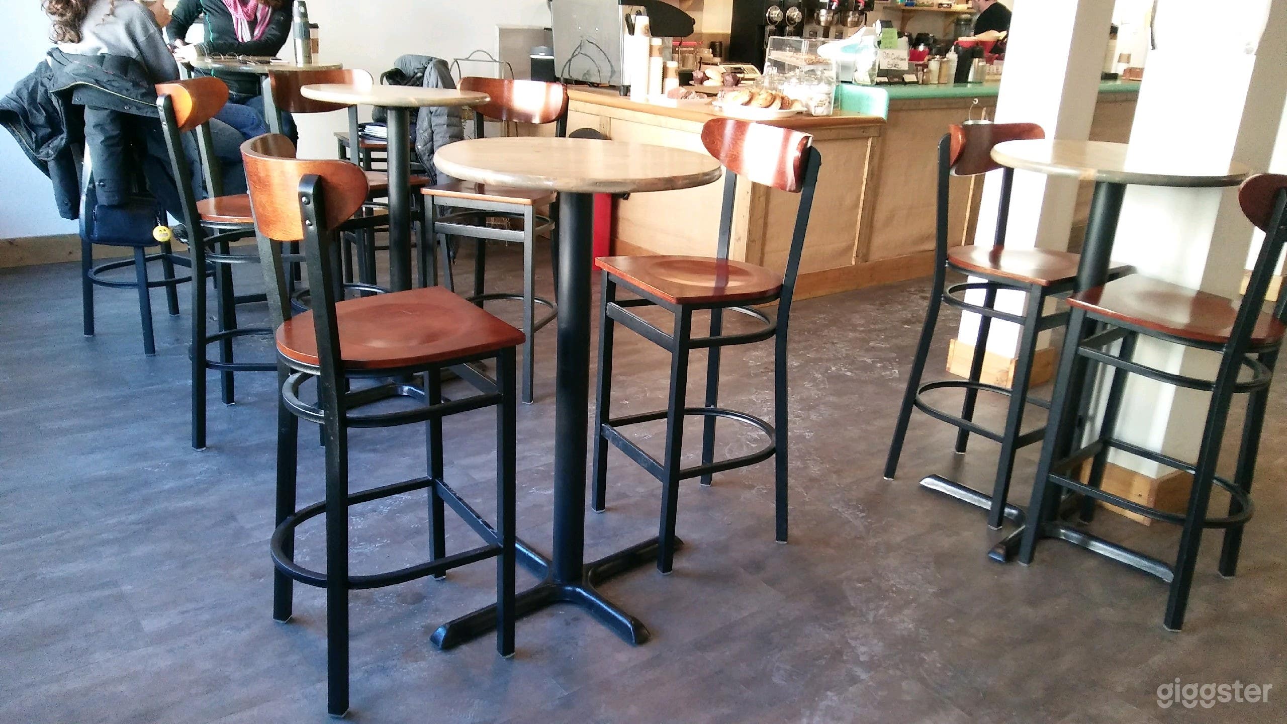 Elegant Coffee House Photo 2