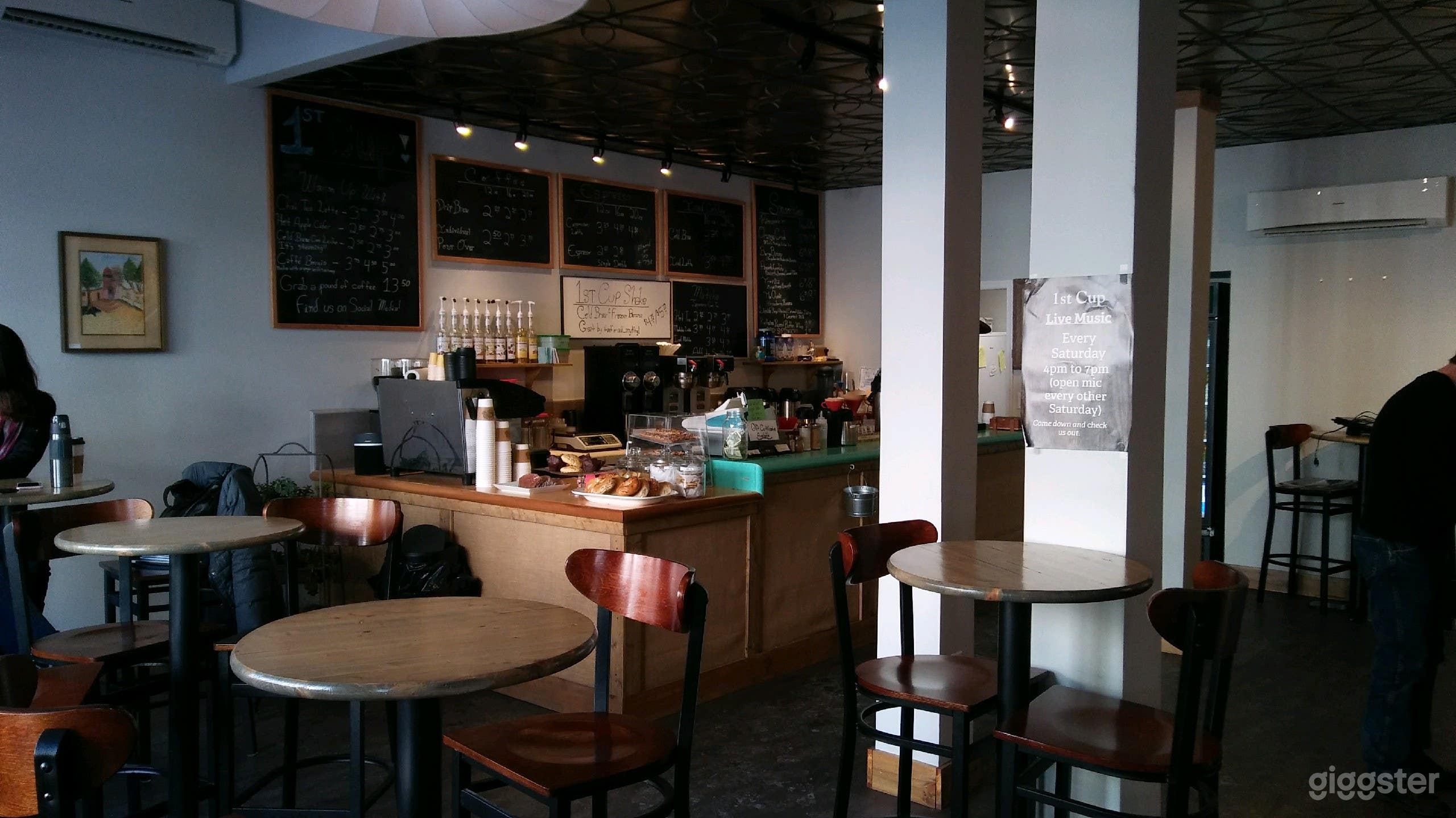 Elegant Coffee House Photo 1