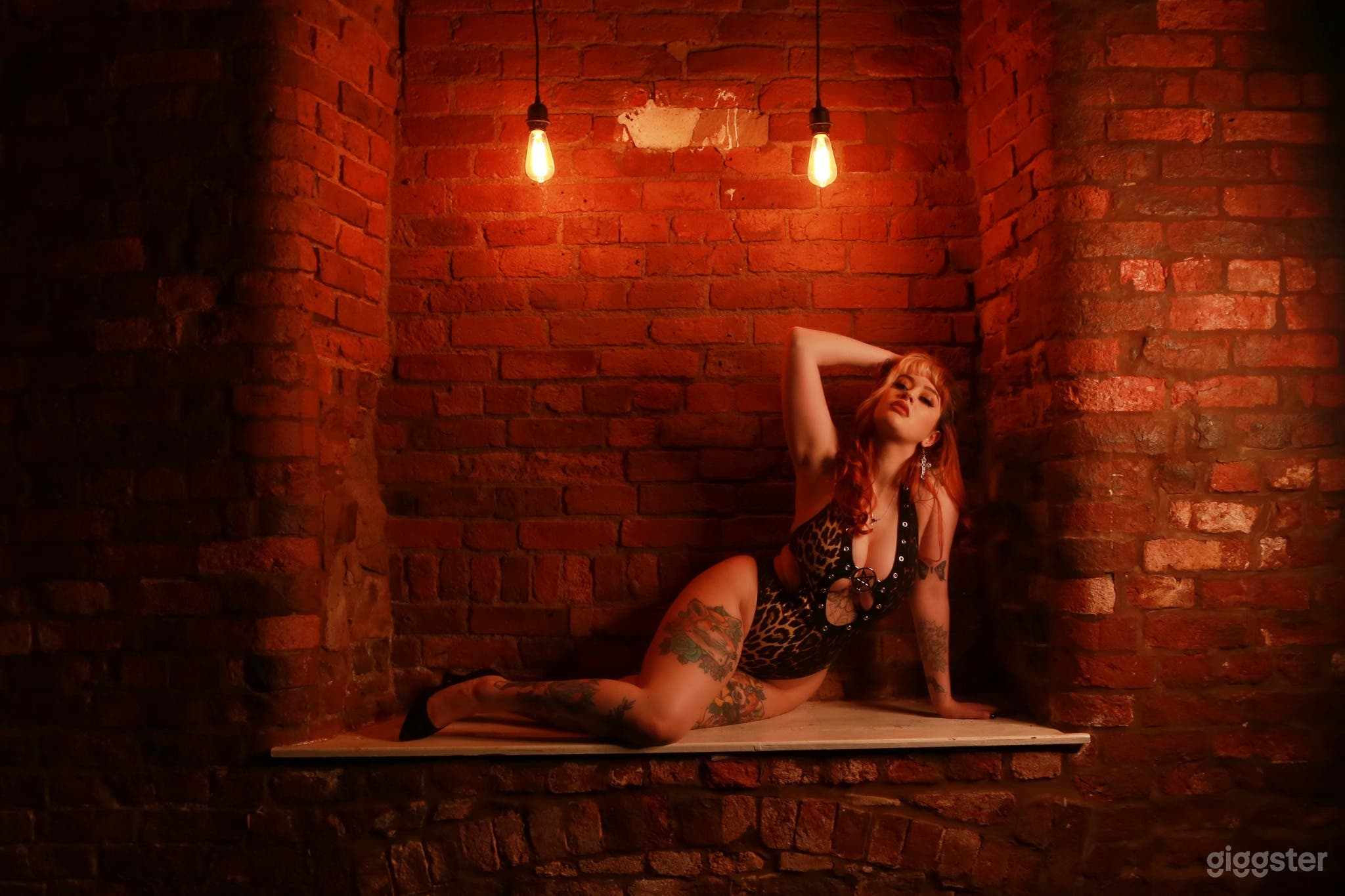 Modern and Unique Photography Studio Photo 4