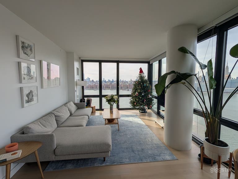  Cinematic Sunset Skyline w/ Floor-to-Ceiling Manhattan Views 