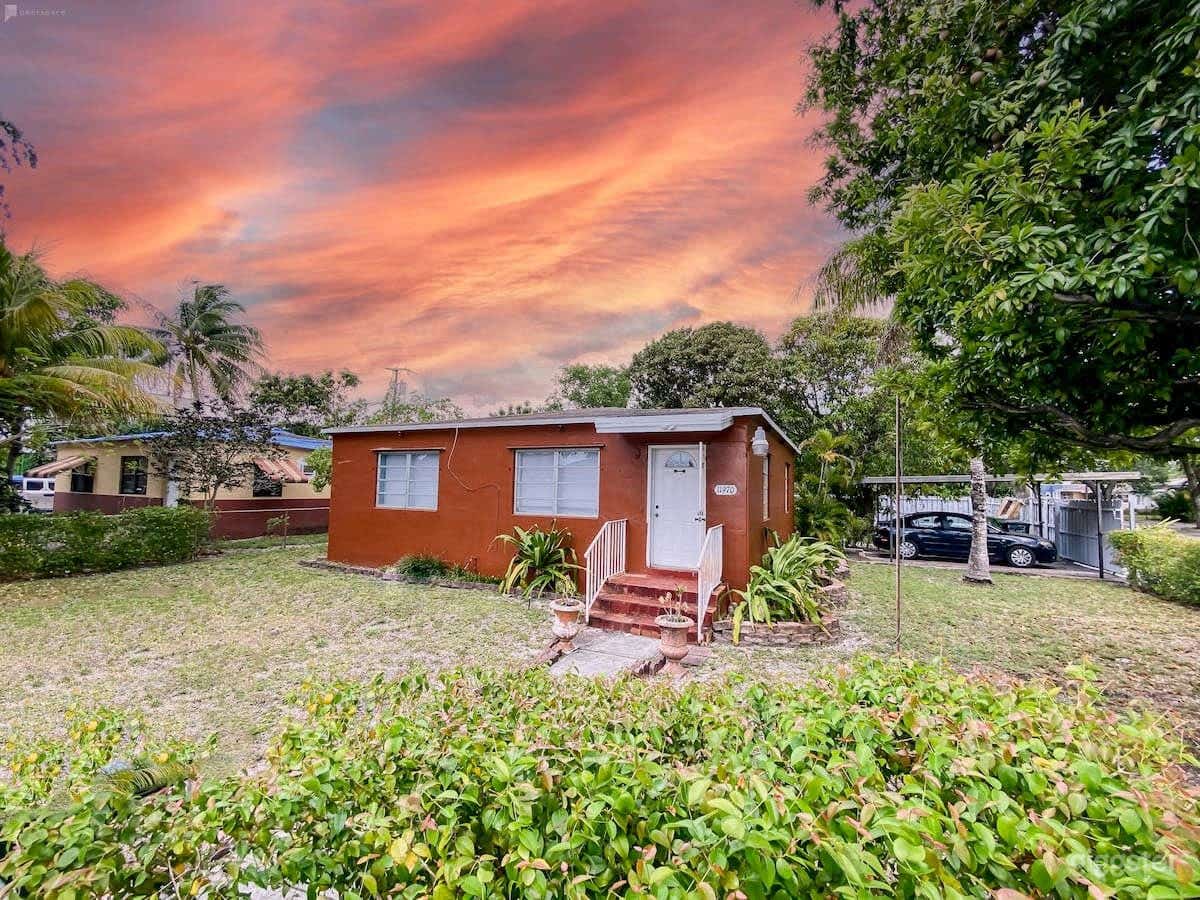 Snug &amp; Welcoming House in North Miami Photo 4