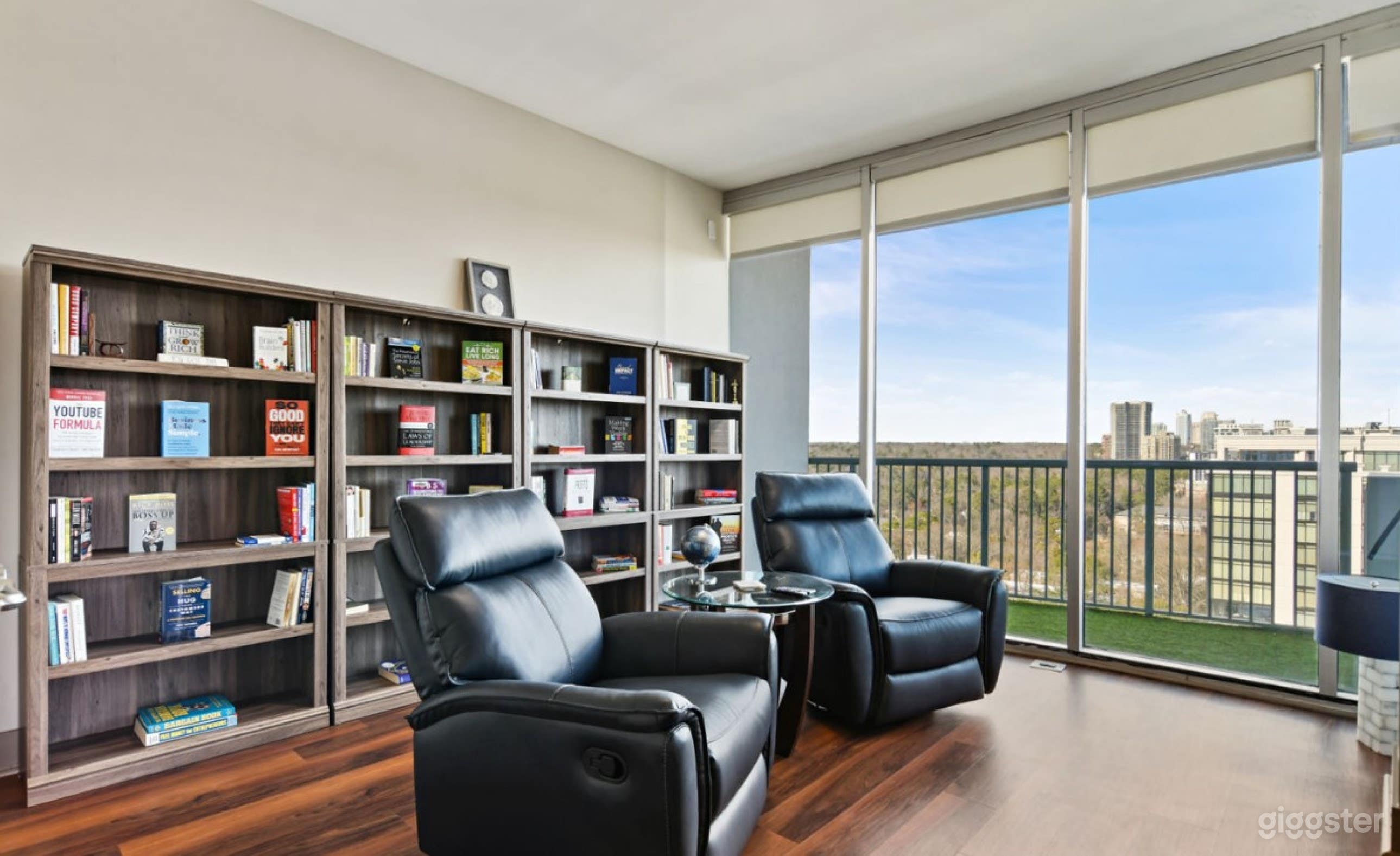 Private Library Area In Atlanta Photo 4