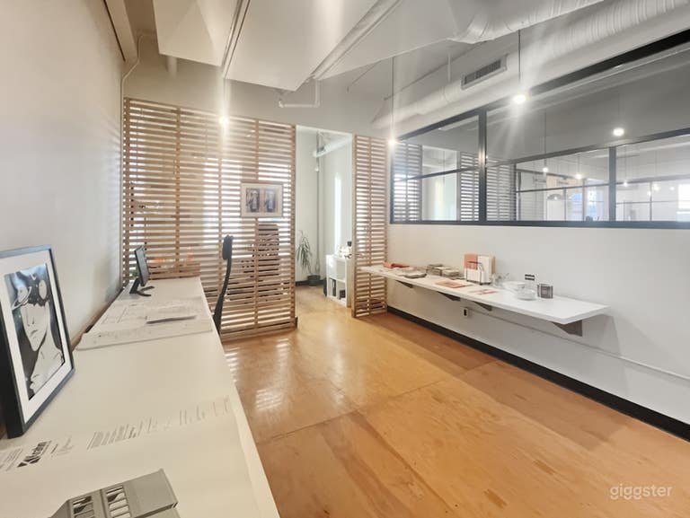  Executive Flex Office 