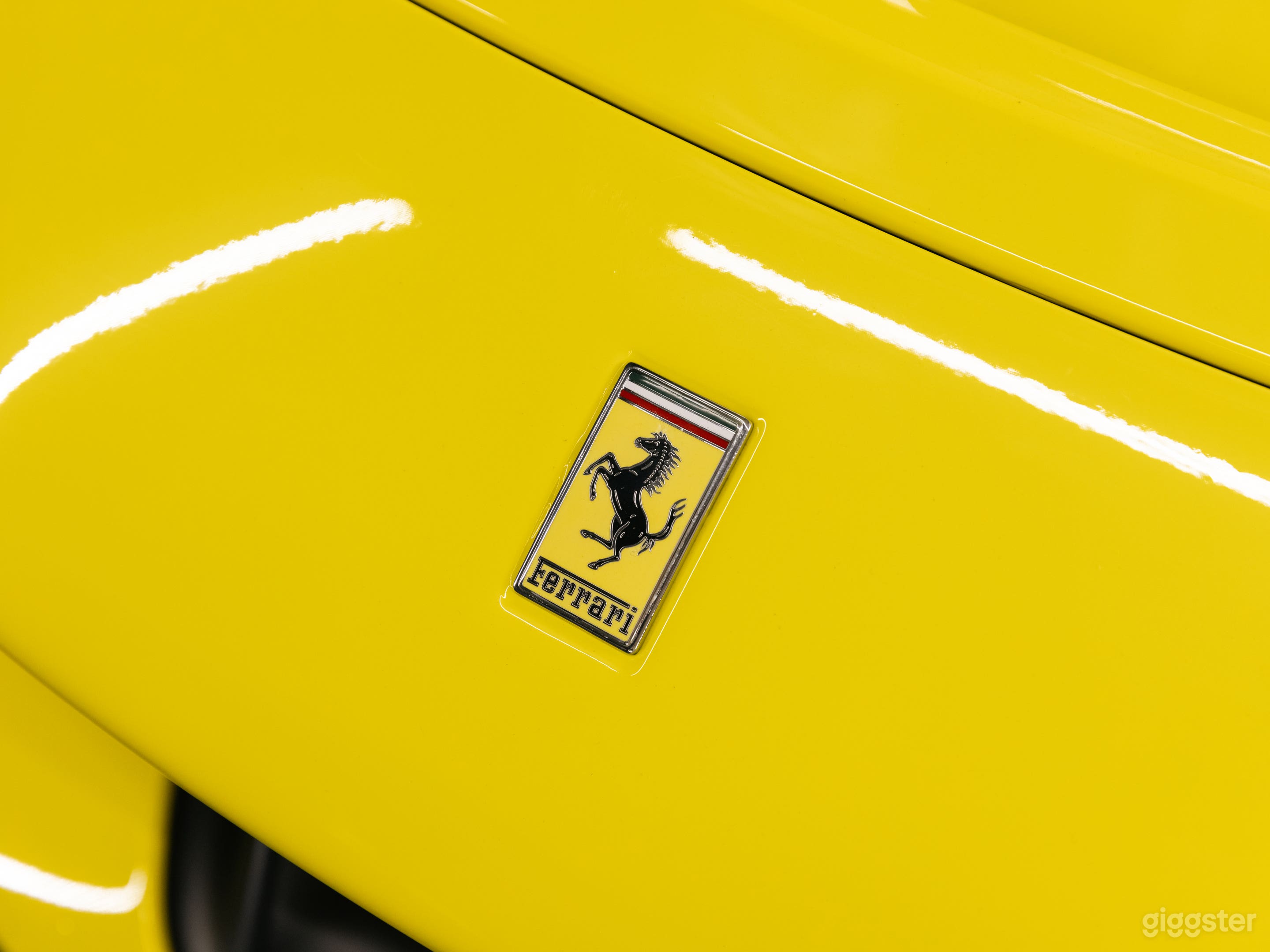 2022 Ferrari SF90 Spider for Rent Photo 4