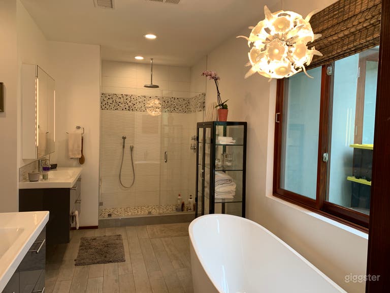  Master Bath 