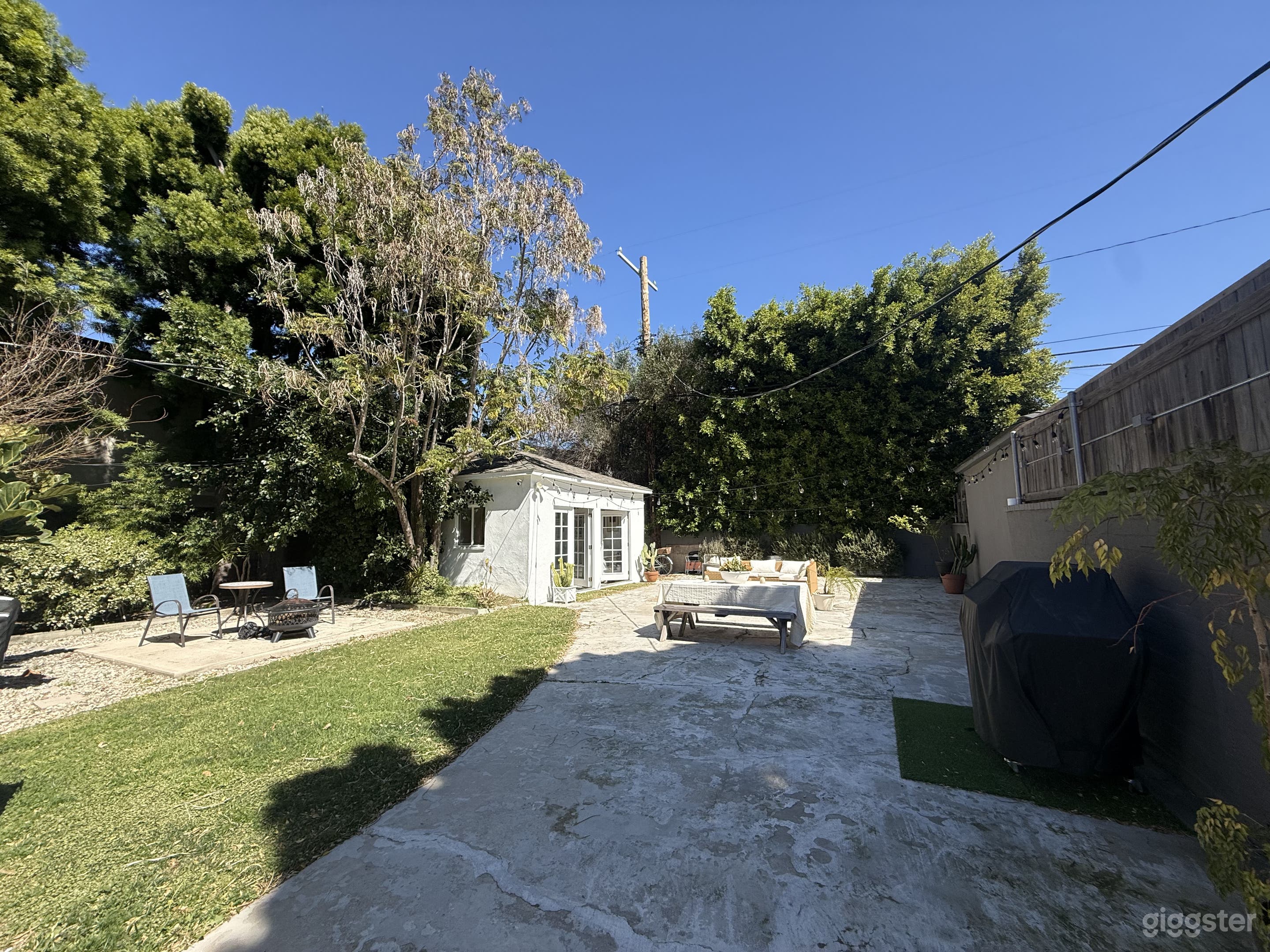 Bright, Airy Home with Spacious Backyard for Shoots Photo 2