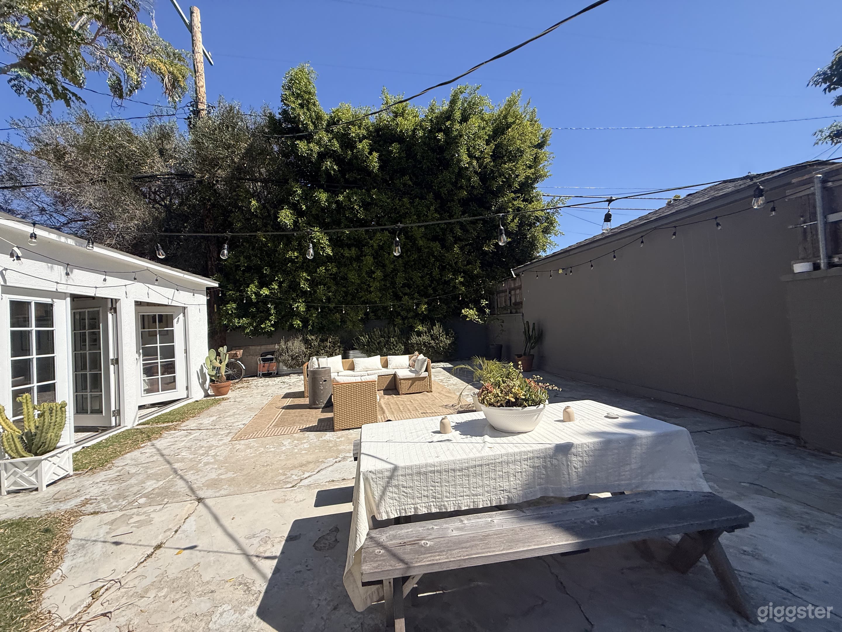 Bright, Airy Home with Spacious Backyard for Shoots Photo 3