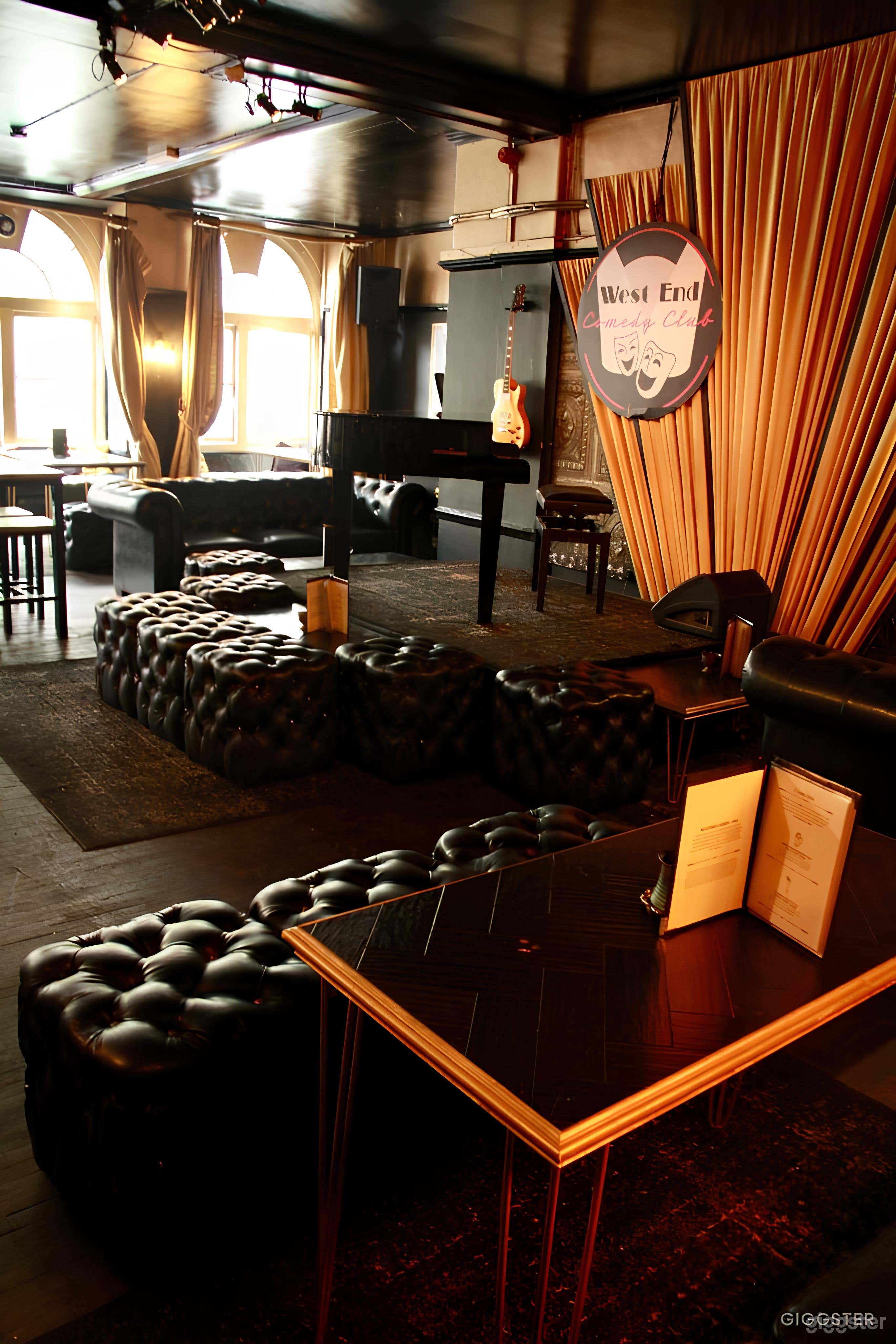 Piano Bar for up to 100 Guests Photo 4