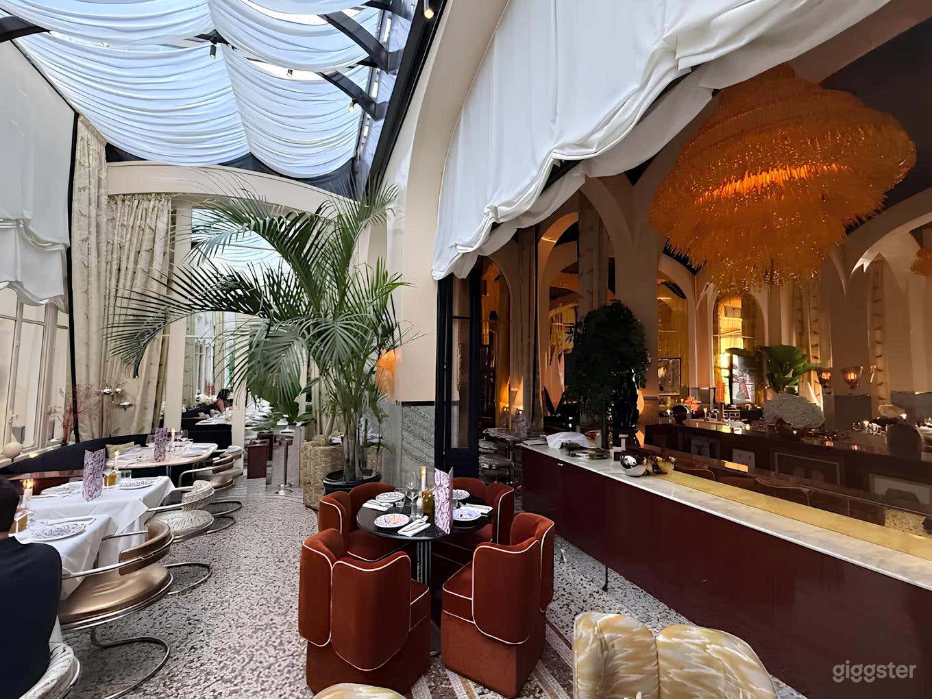 Photo de Restaurant italien élégant à Paris 4