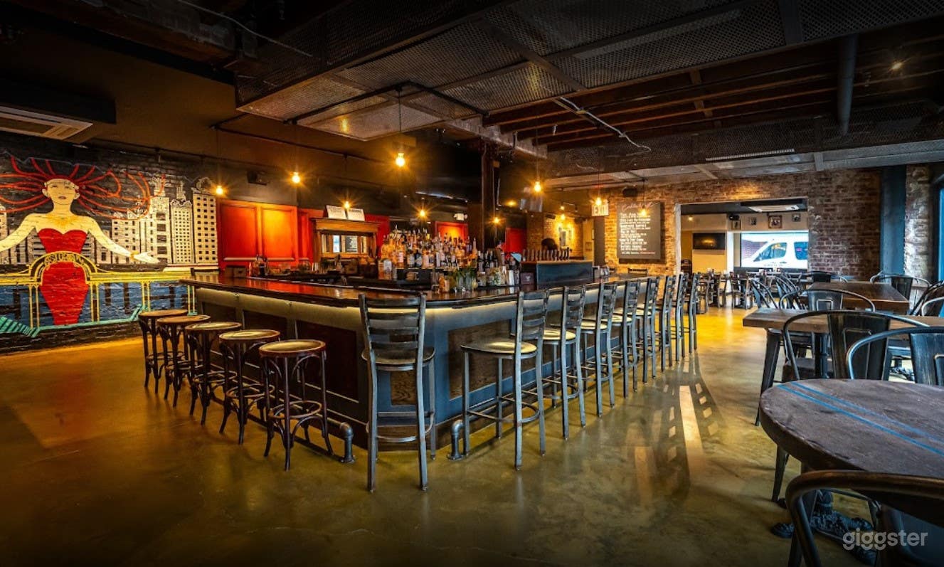 Exciting and Atmospheric Bar in Queens Photo 1