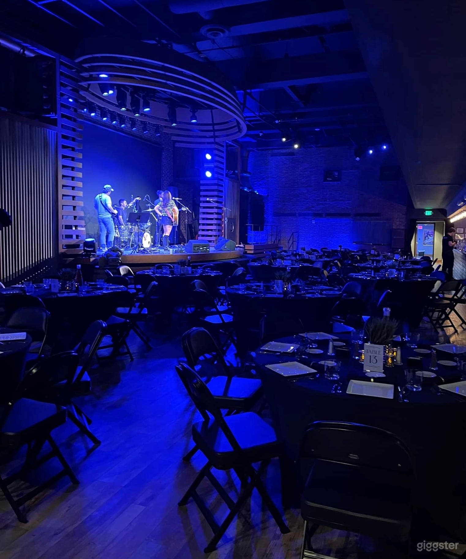 Extraordniary Theatre Experience with Dining in Nashville (Buyout) Photo 4