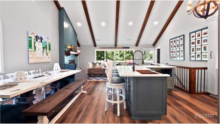 Kitchen Island 