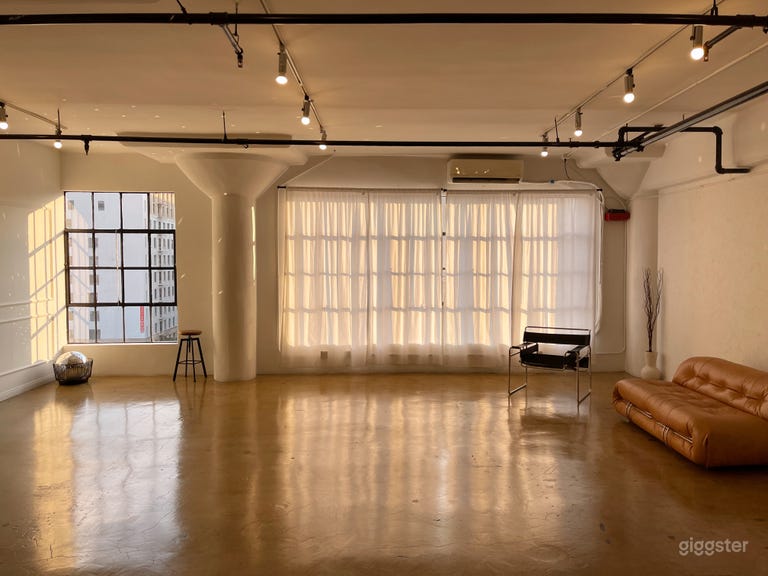  DLTA LOFT Photography Studio natural light 1200sqf 