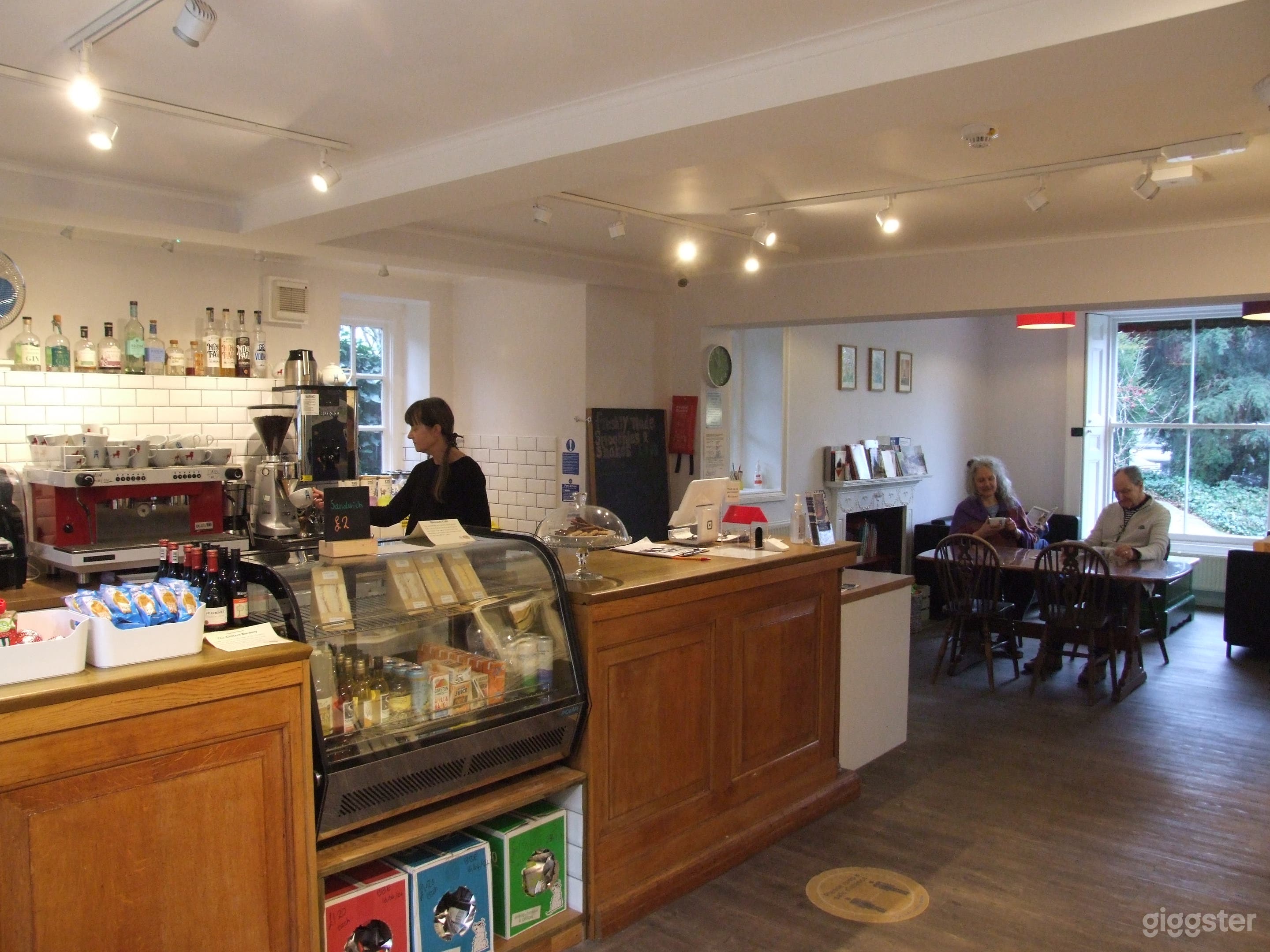 Bright and Colourful Museum Cafe Photo 3